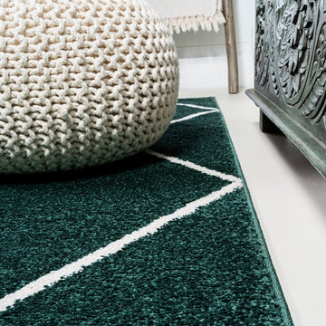 Cole Minimalist Diamond Trellis Area Rug